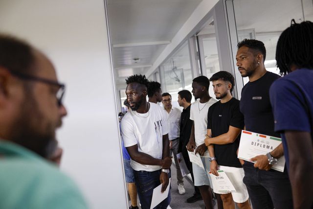 Sete jogadores já têm o diploma do curso de arbitragem