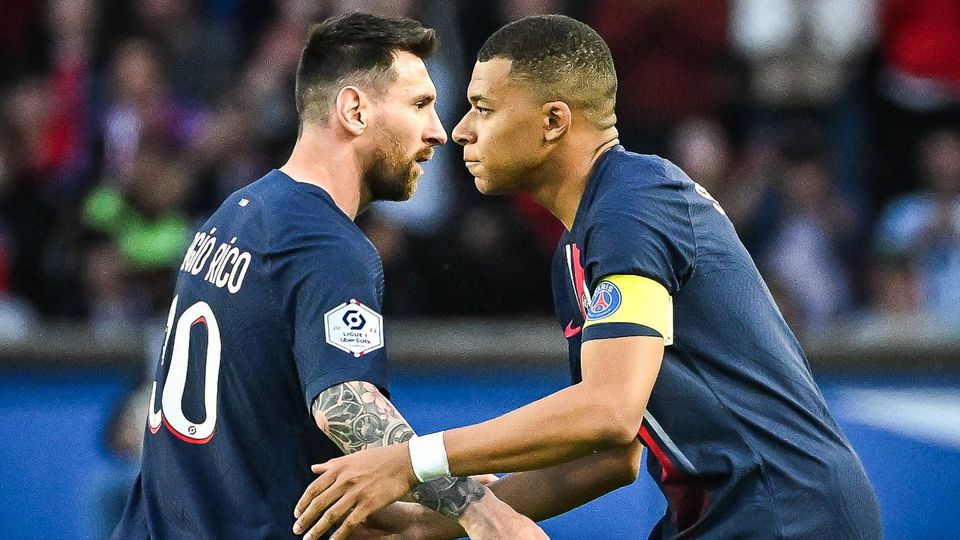 Mbappé: «Adoro o Ronaldo, mas comecei a perceber que o Messi é muito bom» (vídeo)