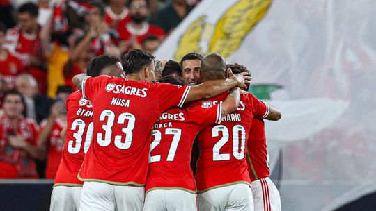 Benfica com o plantel completo