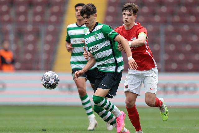 Sporting B empata com SC Covilhã (2-2)