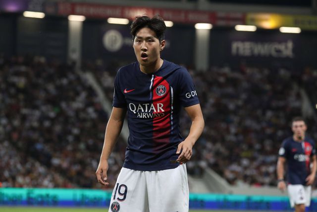 PSG dá luz verde a Kang-in Lee