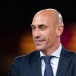 Espanhóis revelam como Rubiales convenceu o Barcelona a disputar a Supertaça na Arábia