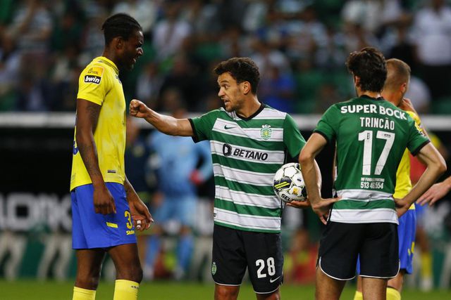 Arouca: Opoku emprestado ao Basaksehir