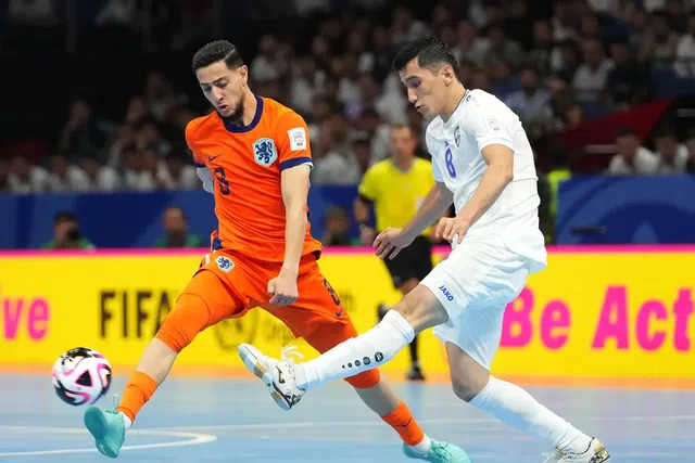 Mundial: Uzbequistão resiliente, Brasil chega à dezena