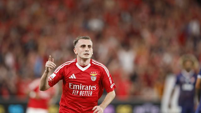 «Akturkoglu é mérito de quem escolheu, mas gosto de alas assim, como o Rafa, Cervi, Pizzi...»