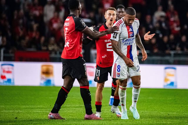 Muita polémica no Rennes-Lyon durante o jogo