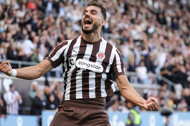 Bundesliga: invencível St. Pauli sobe aos lugares de acesso à Champions League