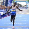 Brian Kibor corta a meta em primeiro na meia maratona do Porto