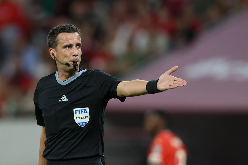 Erik Lambrechts durante o Hungria-Portugal