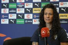 «A competência nunca se deve medir pelo género», diz a única treinadora da Liga BPI