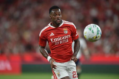 Jhon Durán, ponta de lança colombiano do Benfica (foto: Miguel Nunes)