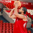 Aaron Broussard vai 
cumprir a sexta época na Luz     Fotografia SL Benfica