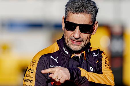 Andrea Stella, chefe da McLaren disse que foi o único a não conseguir fazer um 'pit stop'         Fotografia Imago