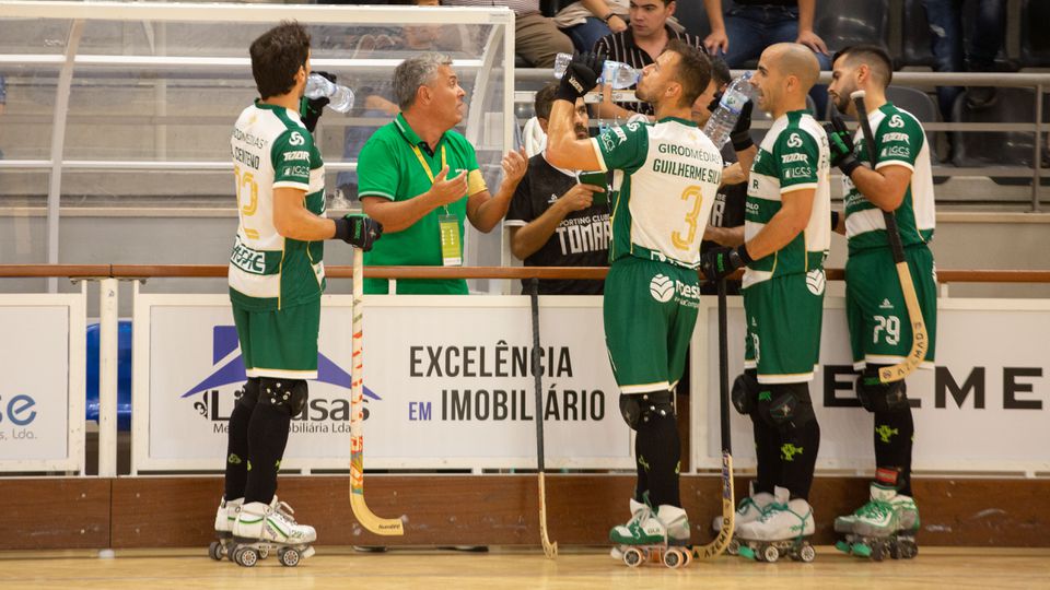 Sp. Tomar vence Valongo e iguala Sporting e Oliveirense no topo