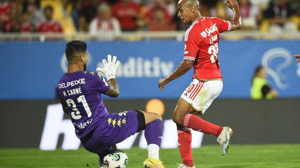 Benfica: João Mário vai à luta