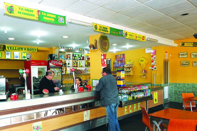 Álcool à venda nos estádios: bancadas secas? Vamos devolver  a festa ao futebol!