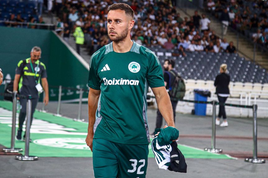 George Baldock fez quatro jogos ao serviço do Panathinaikos