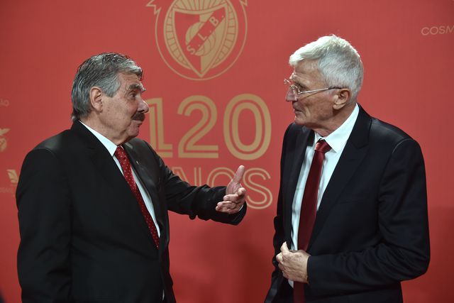 Parabéns, Toni: as mensagens de outras lendas do Benfica