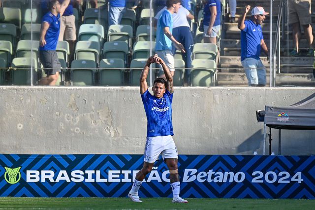Gabriel Veron está de volta ao Porto e vai ser sujeito a exames médicos