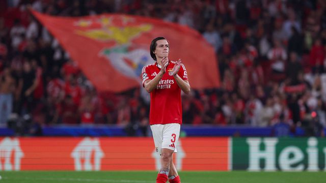 «Manchester United foi inteligente a impor cláusula no negócio Carreras»