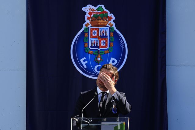 AVB em lágrimas: «Jorge Costa era um grande companheiro, nunca me deixou só»