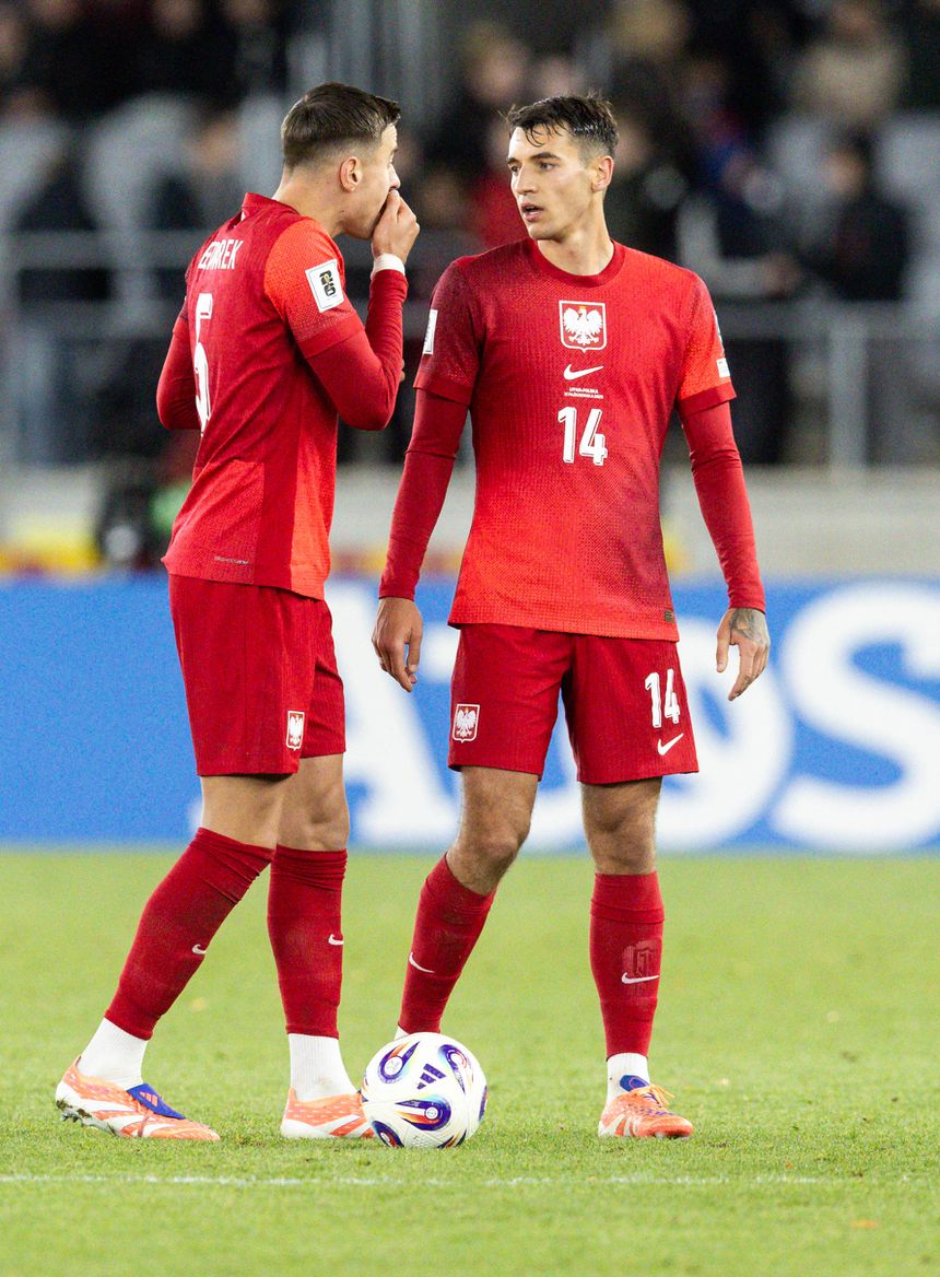 Bednarek e Kiwior entre os movimentos de mercado do verão