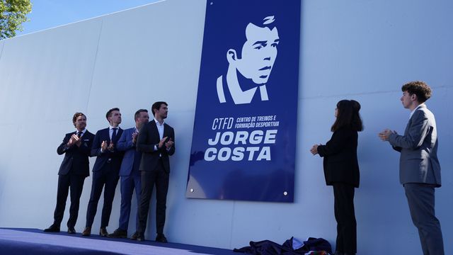 A homenagem a Jorge Costa (foto-FC PORTO)