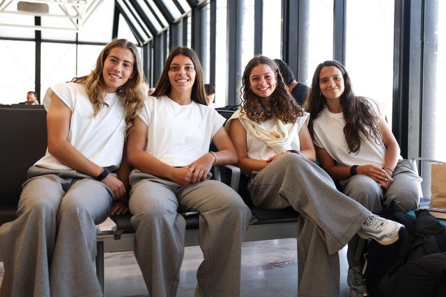 Comitiva leonina chegou hoje à Suécia onde irá jogar amanhã com o Rosengard - Foto: SPORTING CP