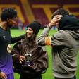Lamine Yamal e Inés García no relvado do Ali Sami Yen. Foto IMAGO
