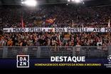 Isto é bonito: adeptos da Roma homenageiam Mourinho e o treinador retribui
