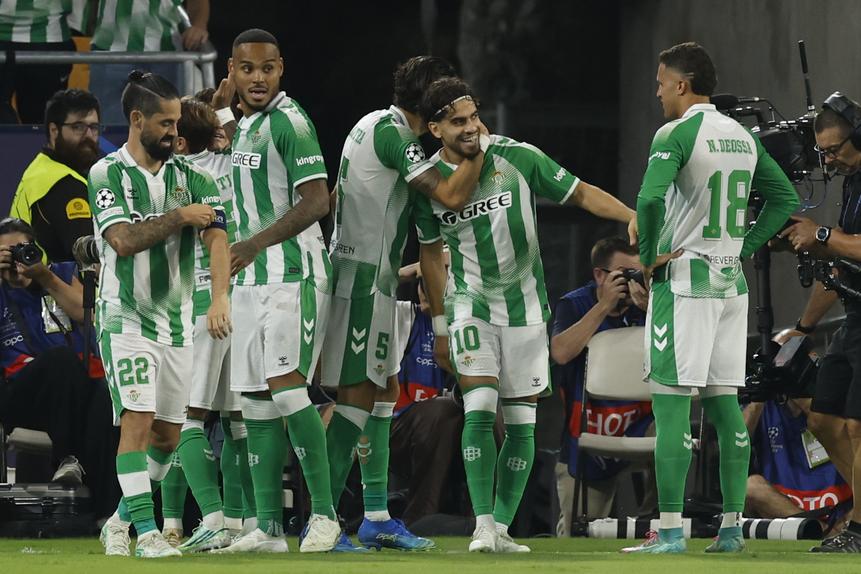 Betis-FC Porto disputado no La Cartuja - Foto: EPA