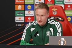 Guarda-redes do Celtic fala sobre Jota