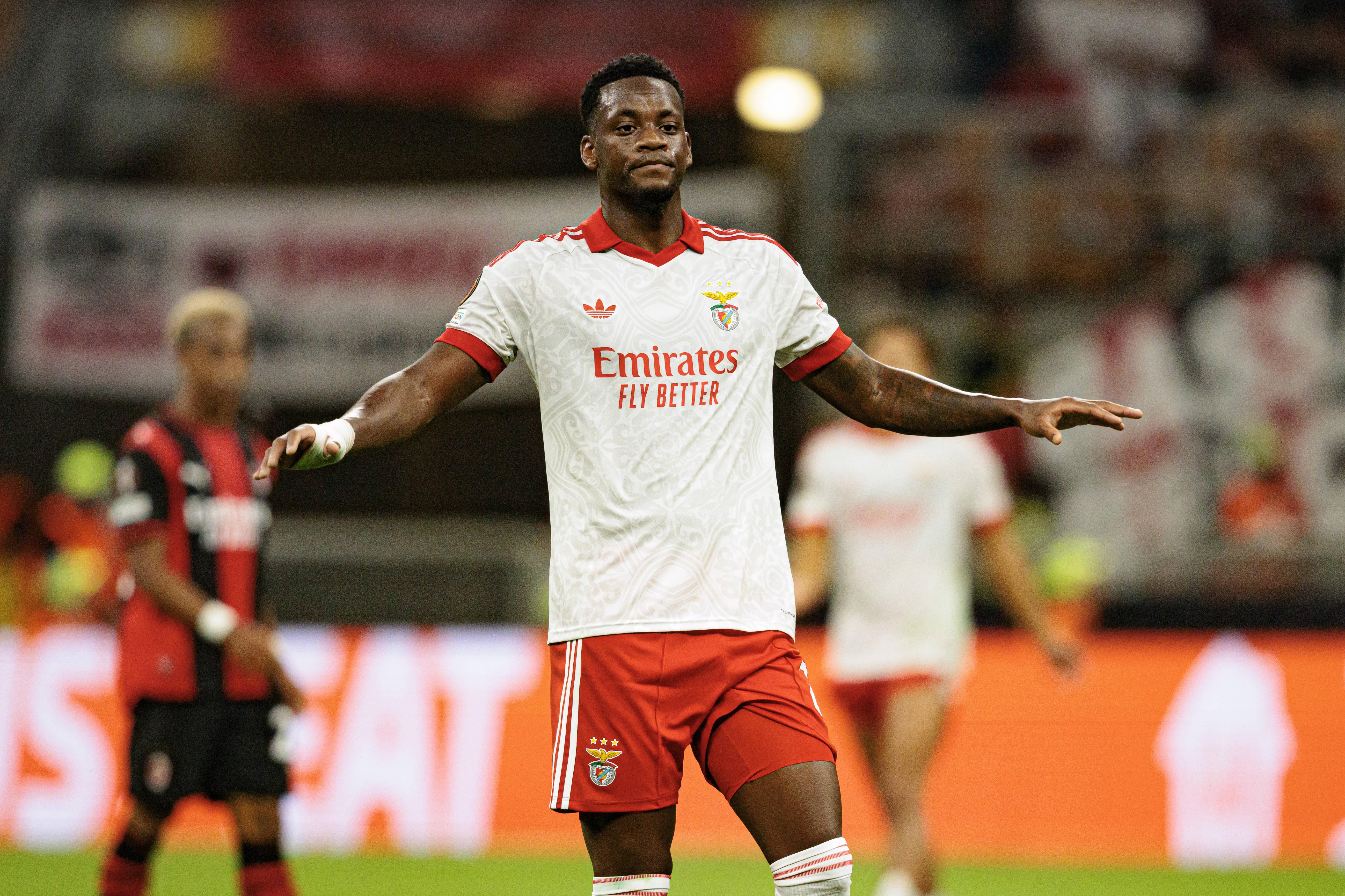 Durán foi titular com o Milan e vai entrar de início com o Celtic — Foto: IMAGO