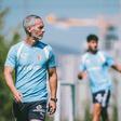 Carlos Vicens prepara a estreia do SC Braga na fase de liga da UEFA Conference League, no reduto do Copenhaga — Foto: SC Braga