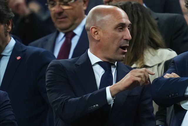 «Quem tem mais ovários, elas ou nós?»: o discurso que Rubiales está a usar como defesa (vídeo)