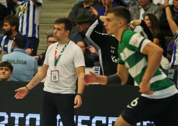 Andebol: após vencer o FC Porto e antes de ir à Luz, Sporting perde na Europa