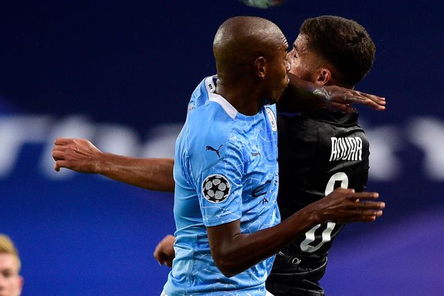 Fernandinho adia reforma até 2024