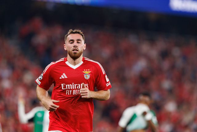 Kokçu, médio do Benfica (Foto: Imago)