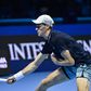 Jannik Sinner vence Daniil Medvedev e garante meias-finais das ATP Finals