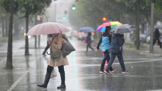 Mau tempo: chuva forte e agitação marítima deixam Portugal em alerta