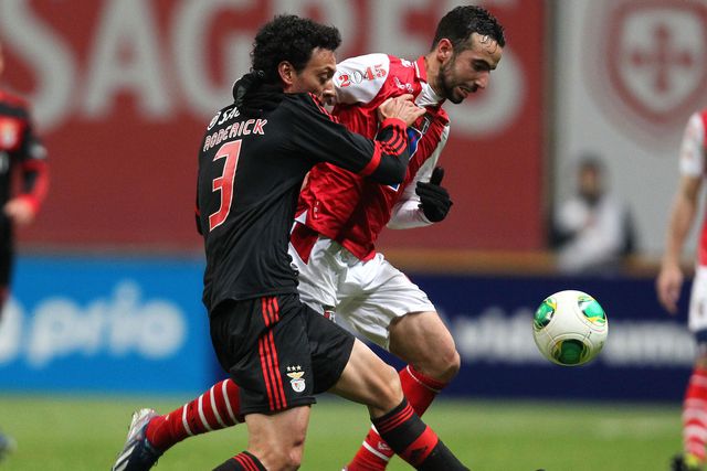 Roderick Miranda e Ruben Amorim foram colegas de equipa no Benfica e também oponentes no campeonato português - Foto: A BOLA