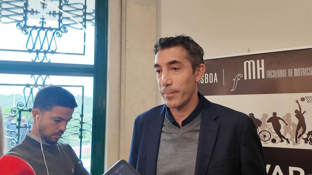Bruno Lage sentiu-se a prazo no Benfica?: «Não sou ingénuo...»