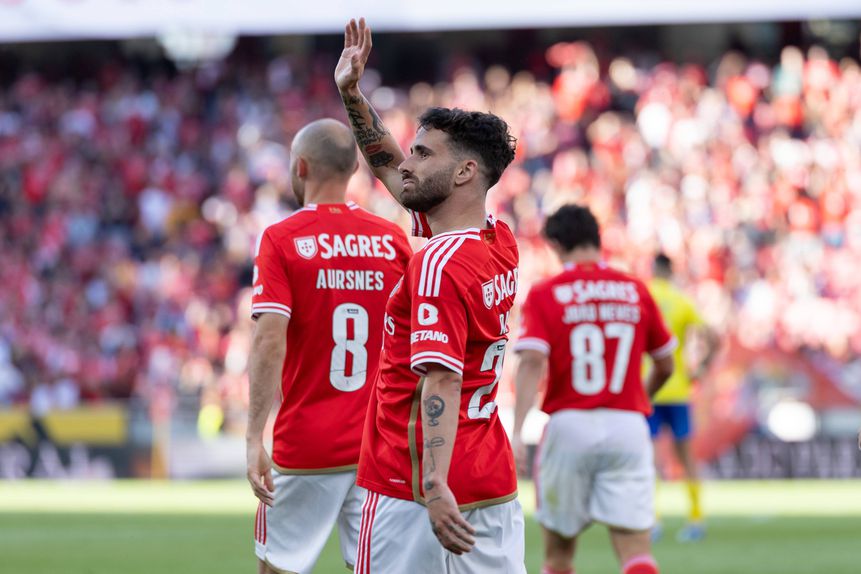 Rafa Silva com a camisola do Benfica