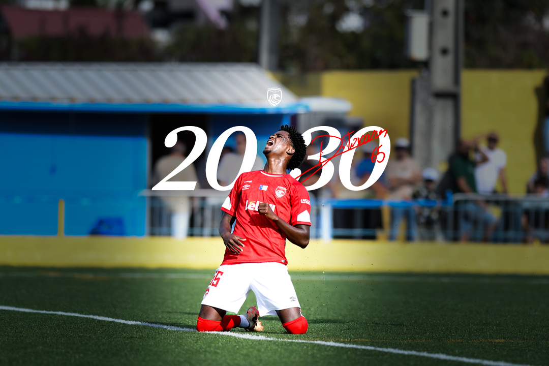 Djé Tavares prolongou o contrato com o Santa Clara até 2023. - Foto: SANTA CLARA