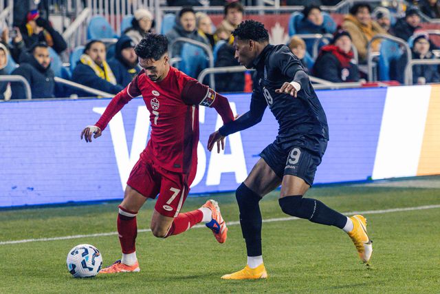Stephen Eustáquio capitaneou o Canadá frente ao Equador