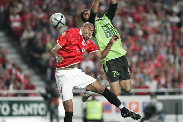 Peseiro e o golo de Luisão frente ao Sporting: «Com VAR tinha sido anulado»