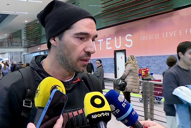 «Ser treinador em Portugal, sendo português, não é fácil»