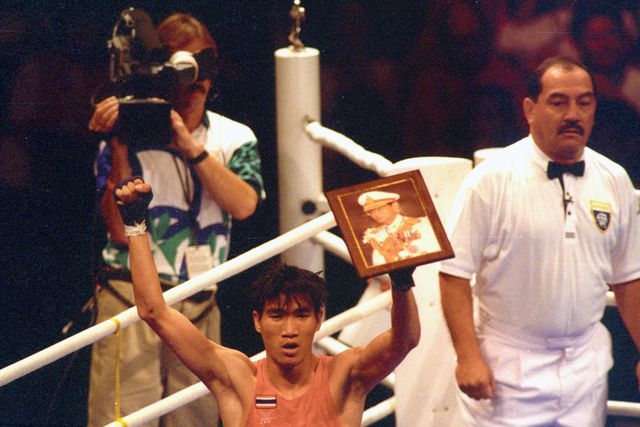 Antigo campeão olímpico tailandês suspeito de violar jovem