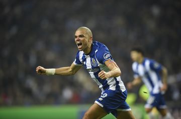 «Pepe, o terror dos ‘oitavos’» e o «herói Galeno»: o que se diz lá fora sobre o FC Porto-Shakhtar