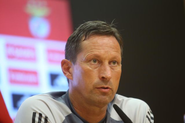 Schmidt: «É possível que Marcos Leonardo jogue»